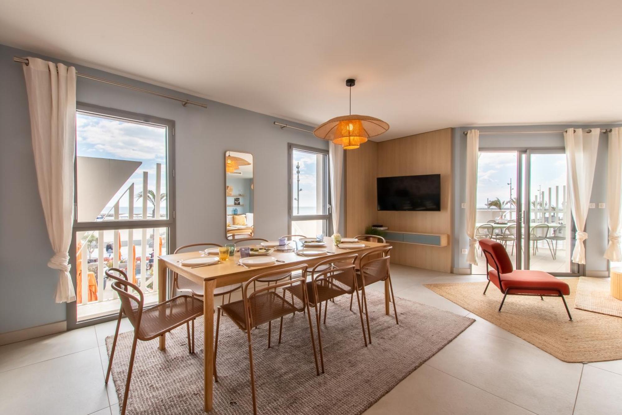 Le Majestic Residence: Seaside Luxury with Rooftop Pool La Grande-Motte Exterior photo
